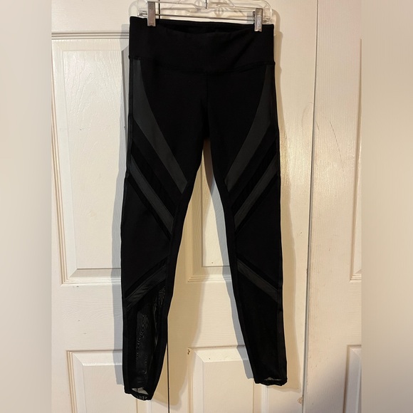 ALO Epic High Waist Leggings -Black - XS - Picture 10 of 10